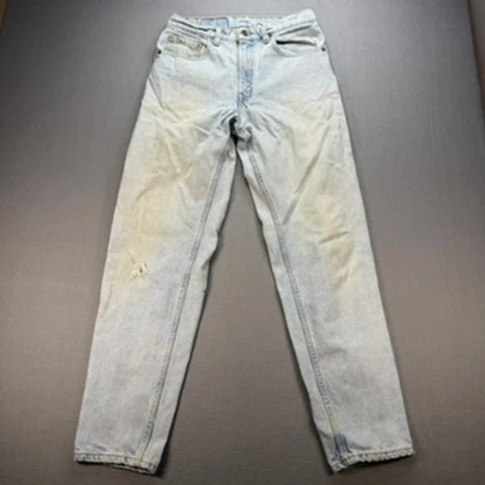 VTG Levis 550 Jeans Relaxed Fit Tapered Leg 32x32 Distressed Denim 90s‎ USA Made